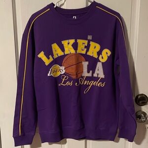 Lakers sweatshirt 💜💛